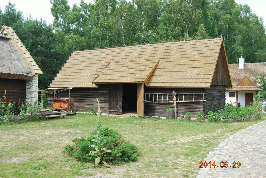 Zagrodowa Osada Villa Kazimierz Dolny Bagian luar foto